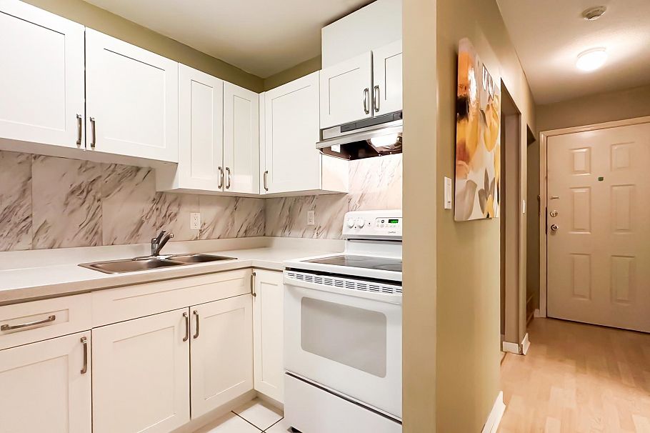 302 120 Garden Drive Vancouver, BC - 12