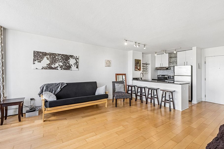 411 1330 Burrard Street Vancouver, BC - 8