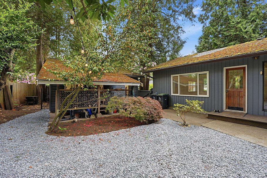 909 Seymour Boulevard North Vancouver, BC - 30