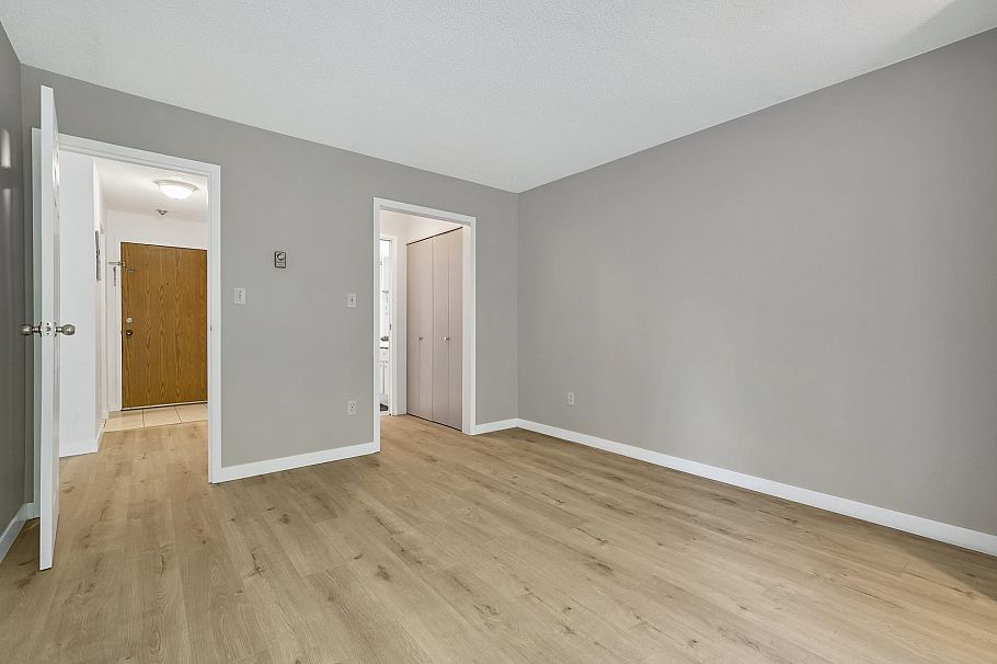 311 4363 Halifax Street Burnaby, BC - 20