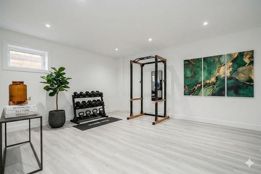 3846 Southwood Street Burnaby, BC - 29