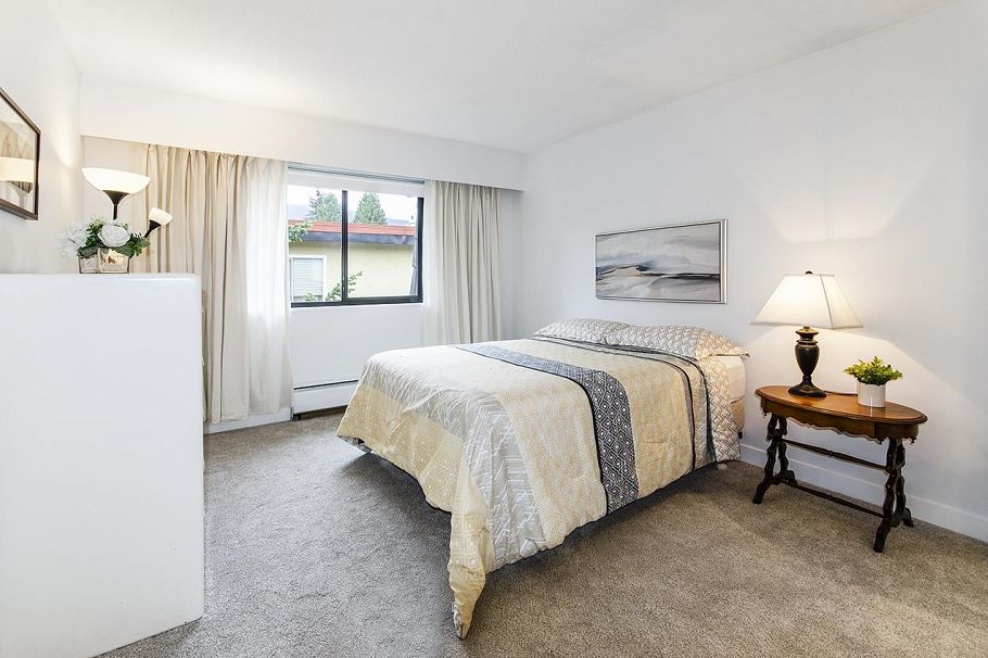 303 1610 Chesterfield Avenue North Vancouver, BC - 12