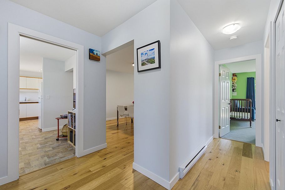 836 Roche Point Drive North Vancouver, BC - 7