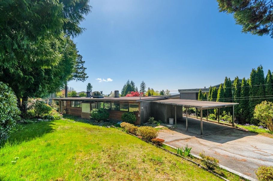 241 W Balmoral Road North Vancouver, BC - 31