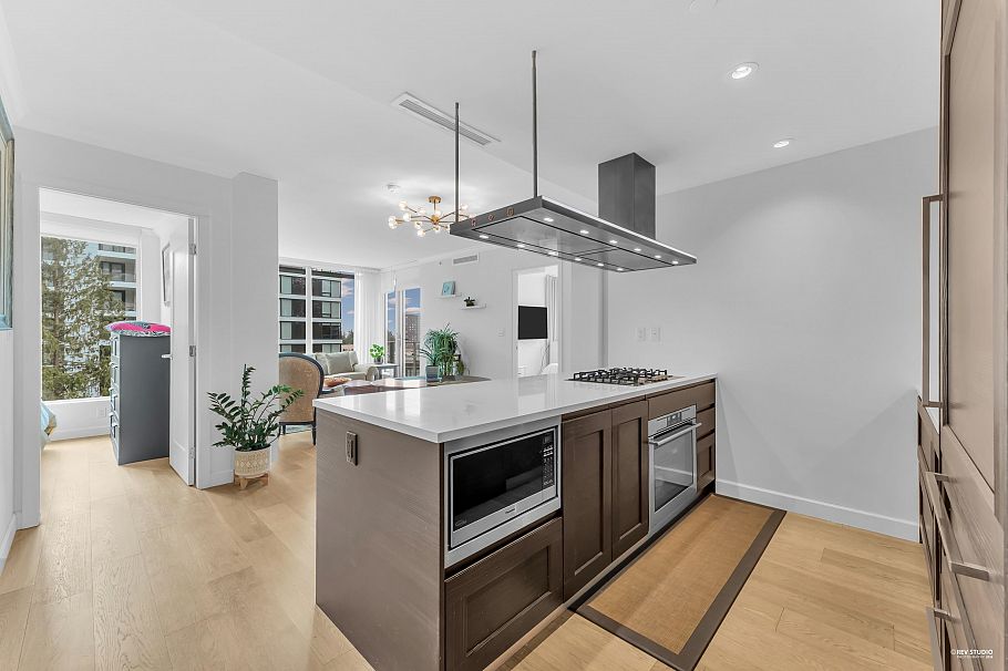 709 3355 Binning Road Vancouver, BC - 8