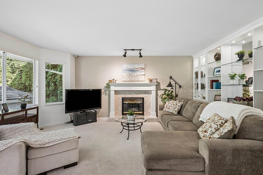 3253 Kerrstead Place North Vancouver, BC - 5