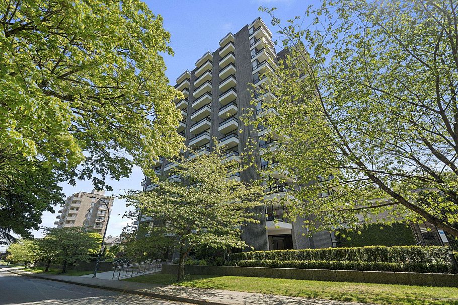 901 2370 W 2nd Avenue Vancouver, BC - 1
