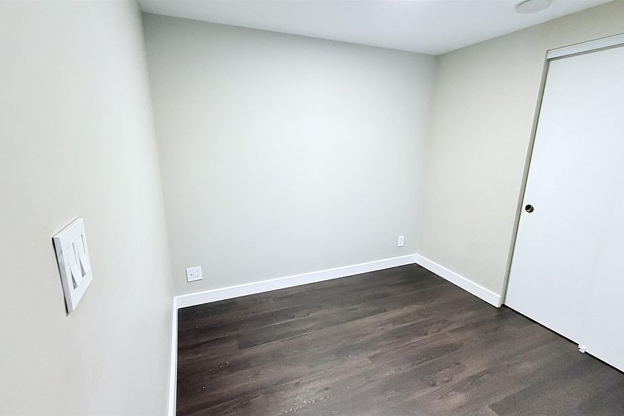 2015 1618 Quebec Street Vancouver, BC - 11