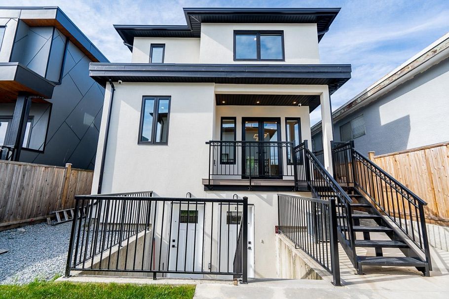 48 E 57th Avenue Vancouver, BC - 31