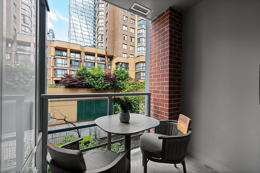 303 1133 Homer Street Vancouver, BC - 22