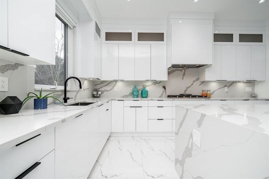 3846 Southwood Street Burnaby, BC - 11