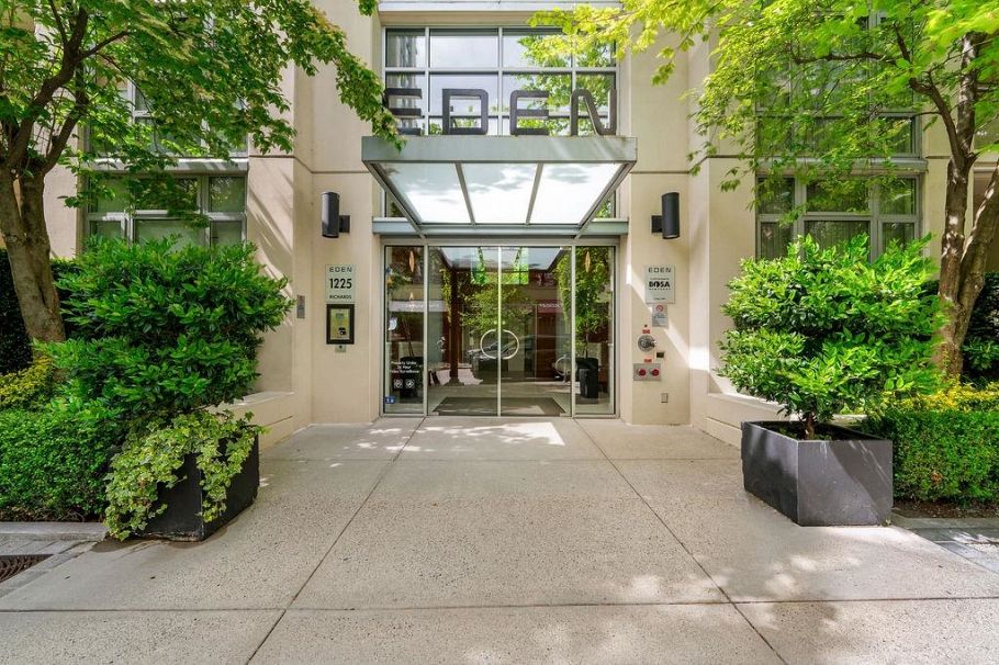 509 1225 Richards Street Vancouver, BC - 1