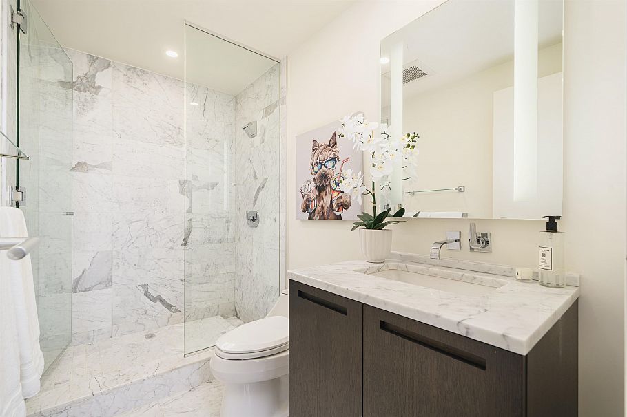 4102 1011 W Cordova Street Vancouver, BC - 25
