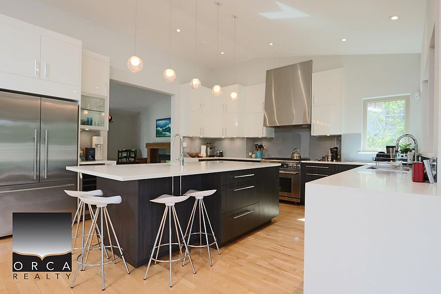 3685 SUNNYCREST DRIVE, North Vancouver BC V7R 3C5 North Vancouver, BC - 4