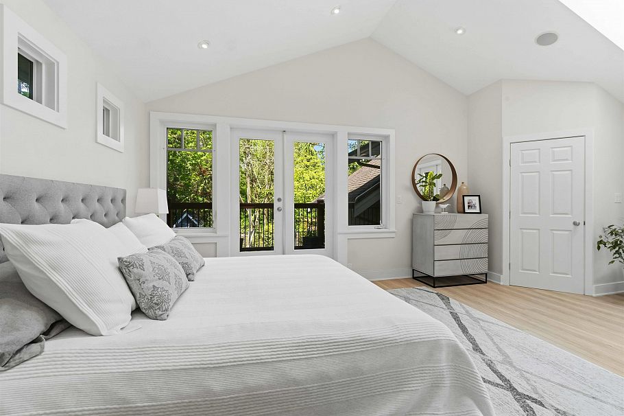 1610 Ross Road North Vancouver, BC - 18