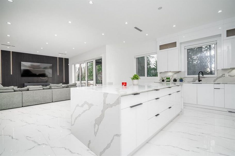 3846 Southwood Street Burnaby, BC - 9