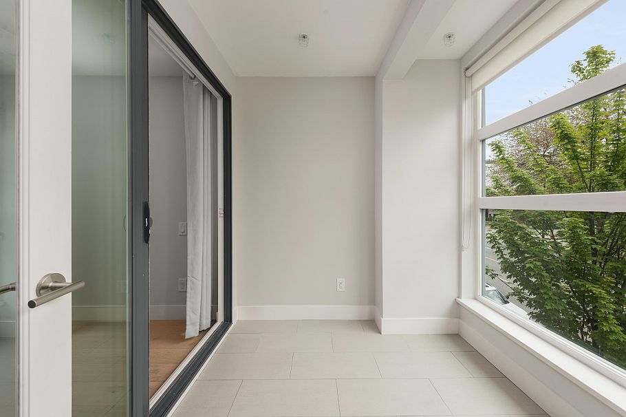 309 2477 Carolina Street Vancouver, BC - 8
