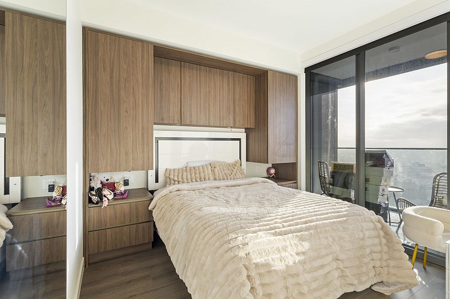 3905 5987 Wilson Avenue Burnaby, BC - 2