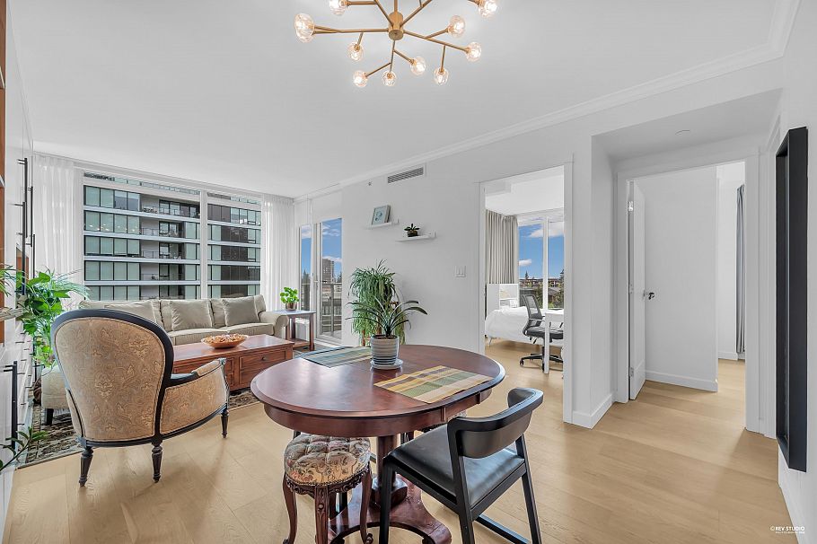 709 3355 Binning Road Vancouver, BC - 6