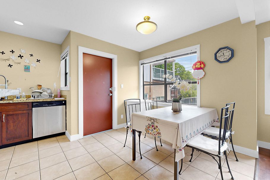3628 Dunbar Street Vancouver, BC - 10