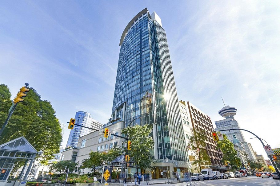 907 837 W Hastings Street Vancouver, BC - 1