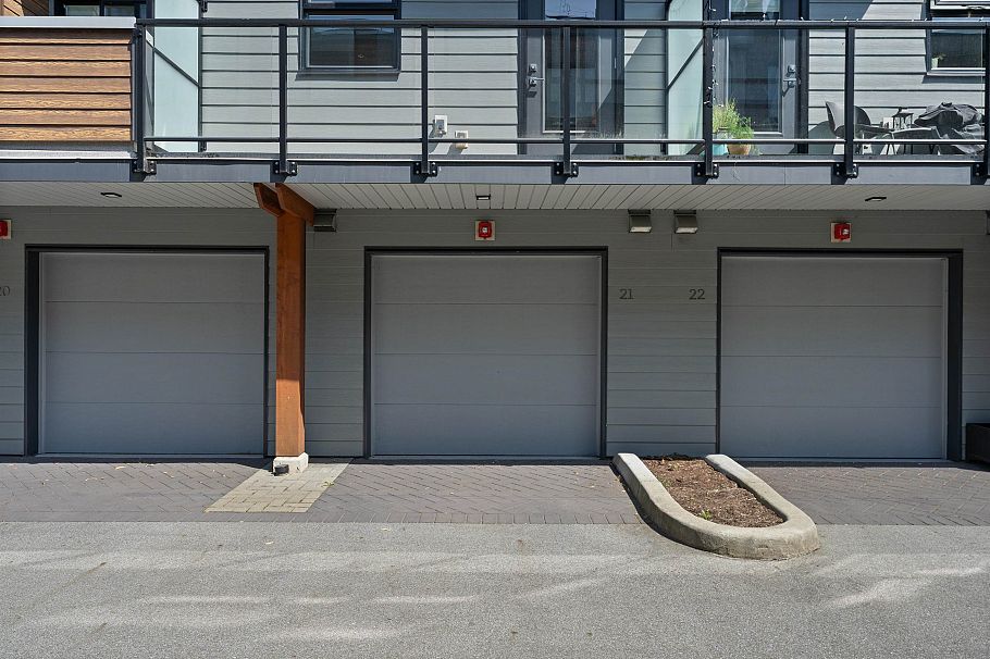 21 856 Orwell Street North Vancouver, BC - 26