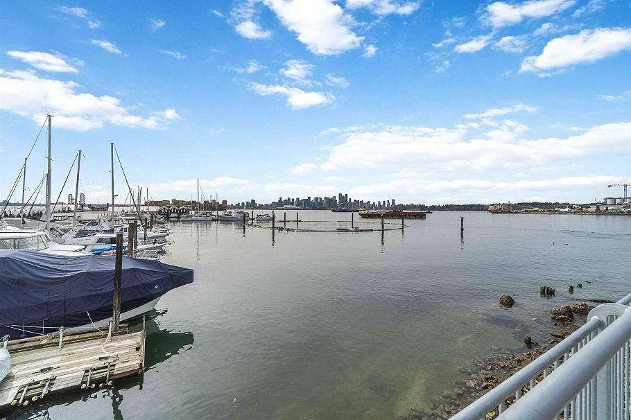 312 755 Harbourside Drive North Vancouver, BC - 28