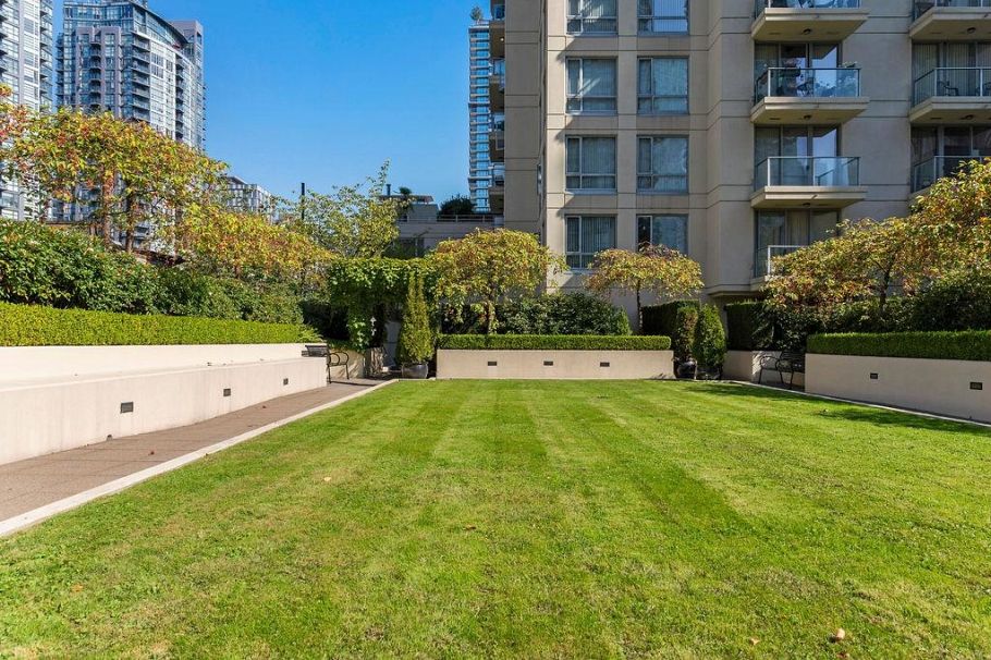 509 1225 Richards Street Vancouver, BC - 37