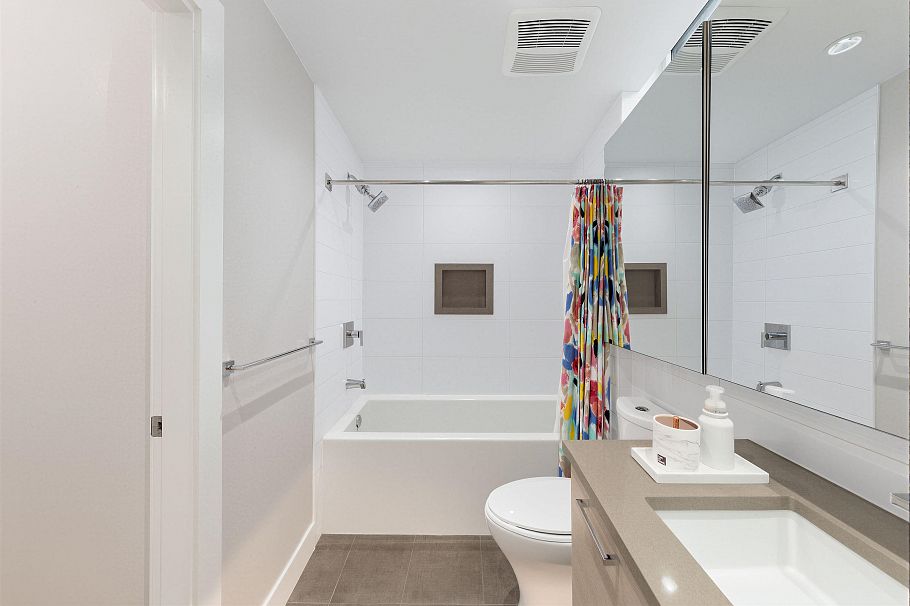 613 3451 Sawmill Crescent Vancouver, BC - 13