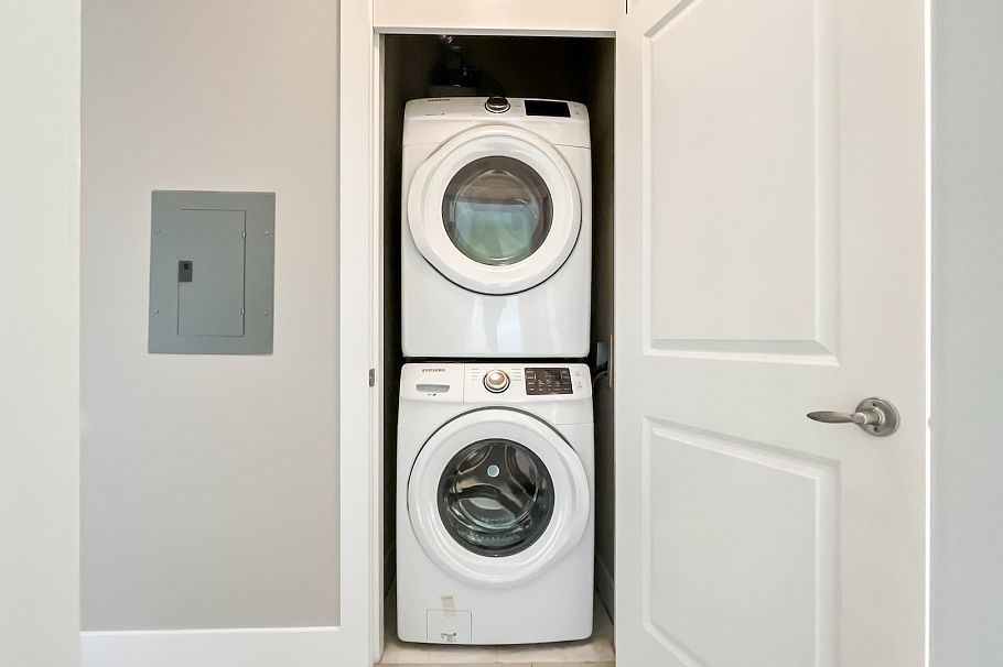 411 2083 W 33rd Avenue Vancouver, BC - 18