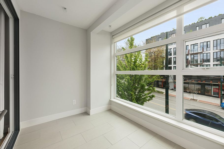 309 2477 Carolina Street Vancouver, BC - 10