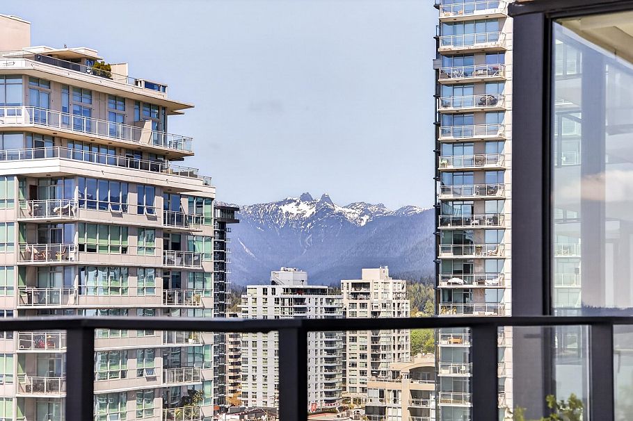 1203 135 E 13th Street North Vancouver, BC - 25