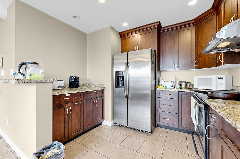 3628 Dunbar Street Vancouver, BC - 6