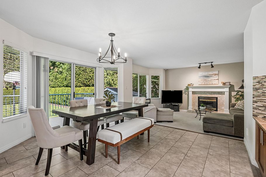3253 Kerrstead Place North Vancouver, BC - 4