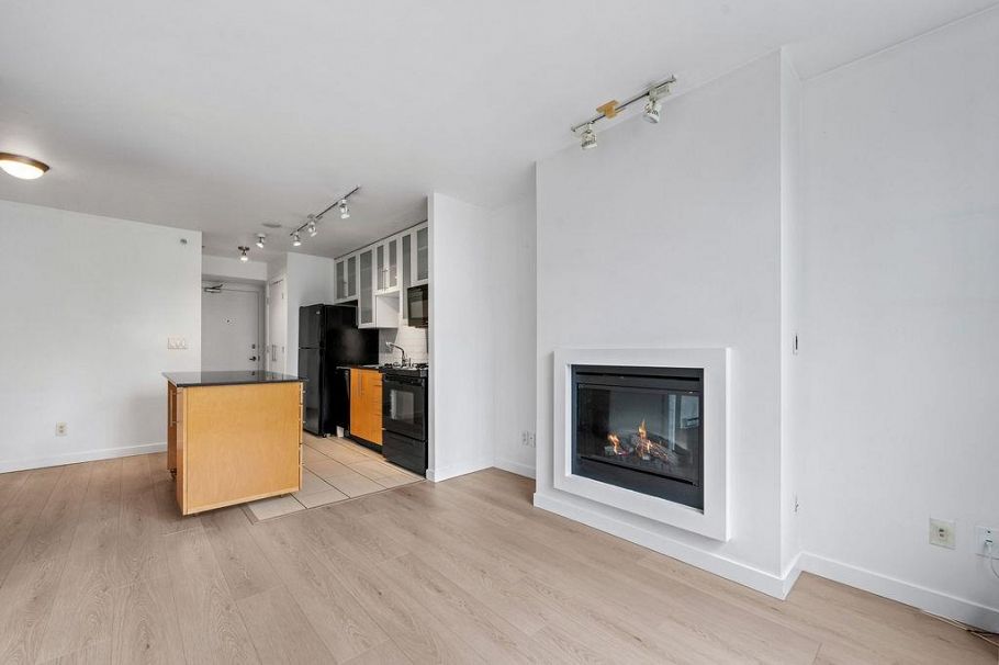 509 1225 Richards Street Vancouver, BC - 21