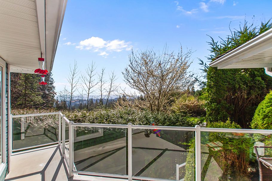 3866 Michener Way North Vancouver, BC - 31