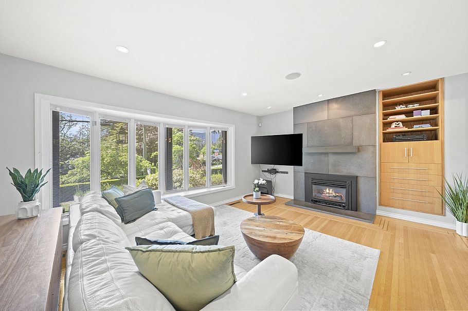 4792 Cedarcrest Avenue North Vancouver, BC - 24