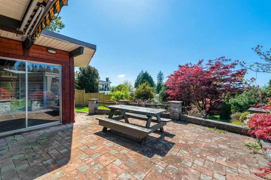 241 W Balmoral Road North Vancouver, BC - 28