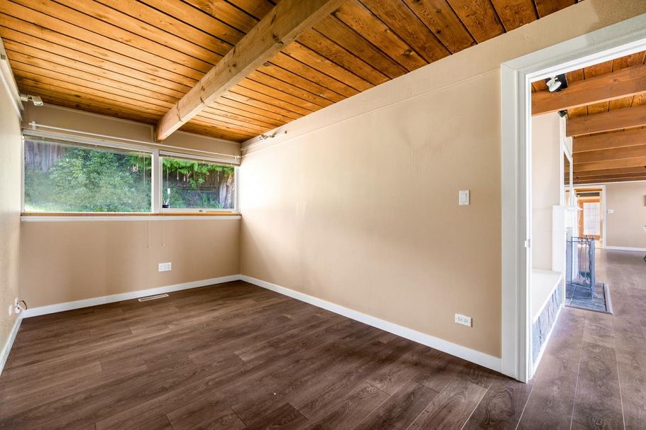 241 W Balmoral Road North Vancouver, BC - 19