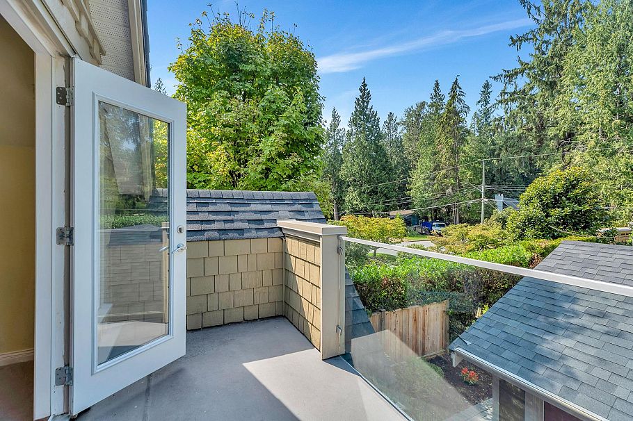 950 Seymour Boulevard North Vancouver, BC - 25