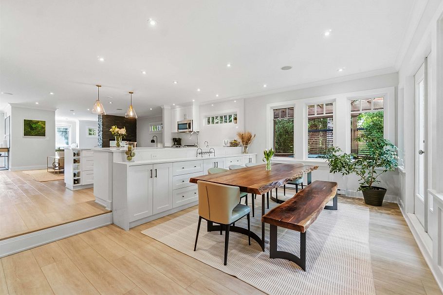 1610 Ross Road North Vancouver, BC - 13
