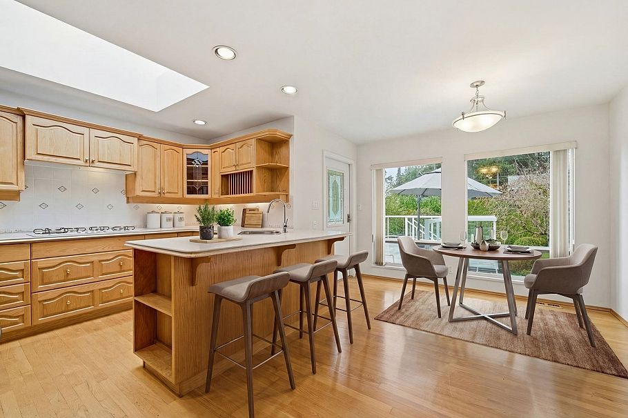 2522 Bronte Drive North Vancouver, BC - 7
