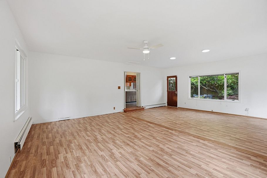 909 Seymour Boulevard North Vancouver, BC - 14