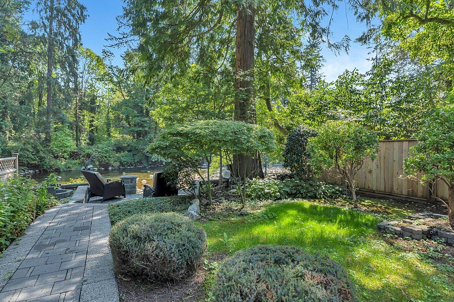 950 Seymour Boulevard North Vancouver, BC - 6