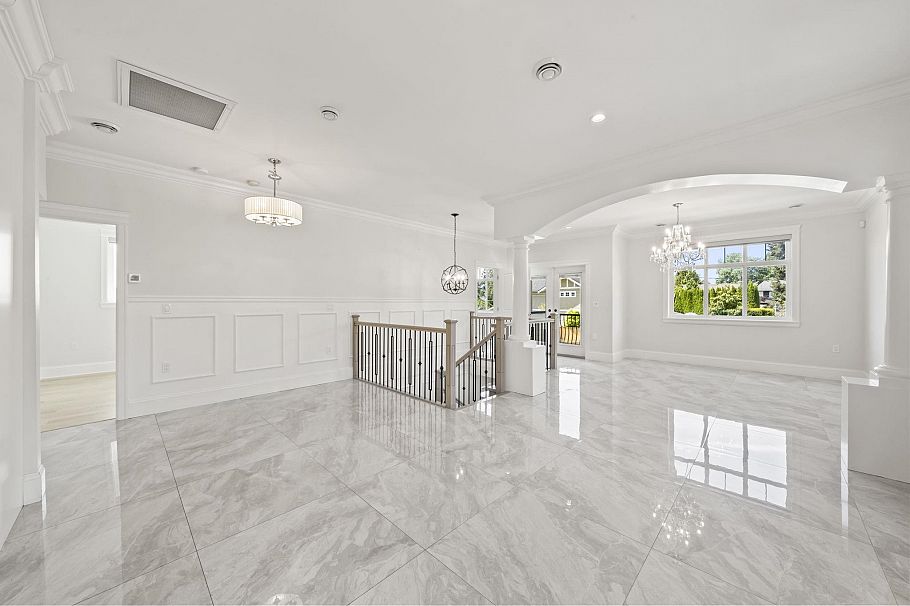 1720 Sutherland Avenue North Vancouver, BC - 12