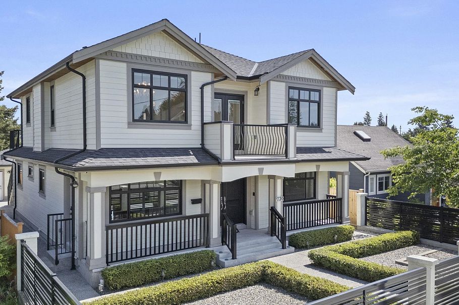 1720 Sutherland Avenue North Vancouver, BC - 29