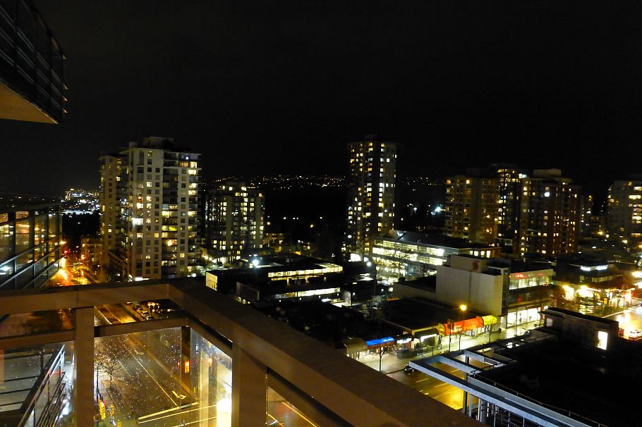 1106 111 E 13th Street North Vancouver, BC - 23