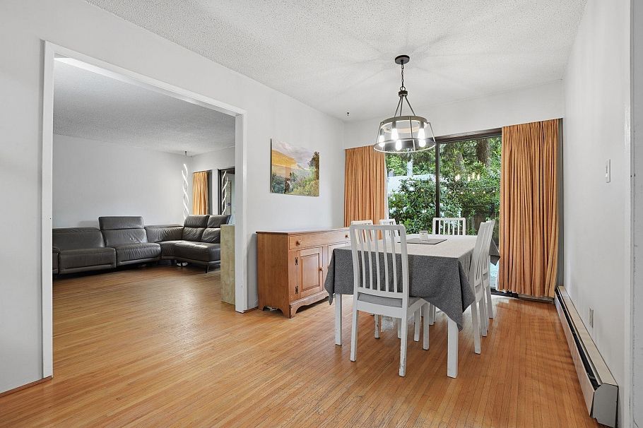 909 Seymour Boulevard North Vancouver, BC - 18