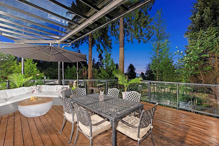 673 Sylvan Avenue North Vancouver, BC - 32