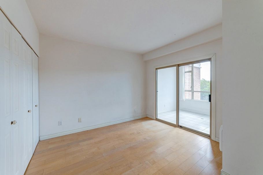 504 2580 Tolmie Street Vancouver, BC - 9